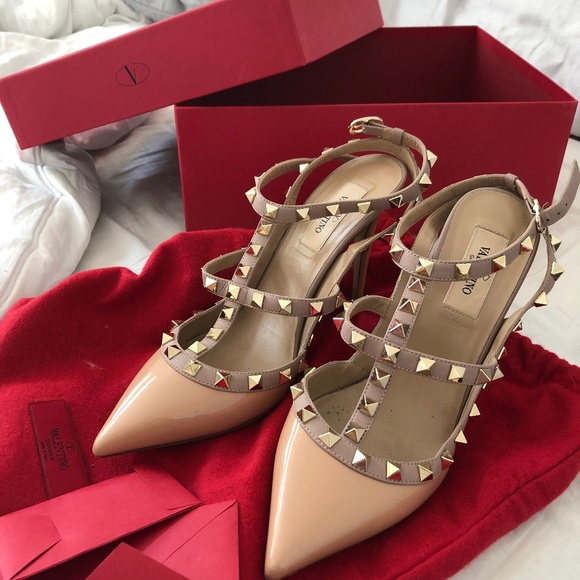 Valentino Rock Stud Heels - Size 37.5 NUDE - Picture 1 of 3
